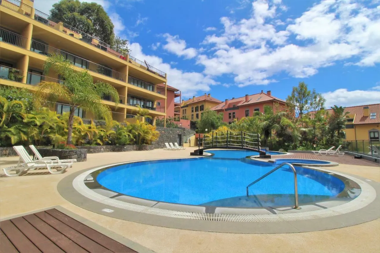 פונשל Living Penthouse Apartment
